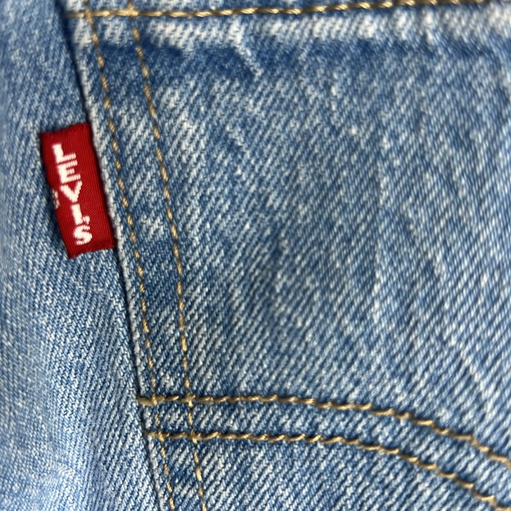 Levi’s 70’s High Slim Straight Light Wash size 30 - Picture 6 of 16